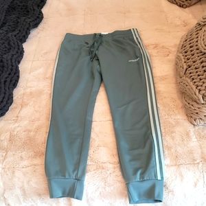 Adidas women's M cuffed track pants